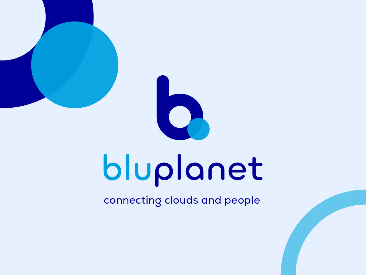 Connecting clouds and people: Wie bluplanet Menschen in die Cloud bringt